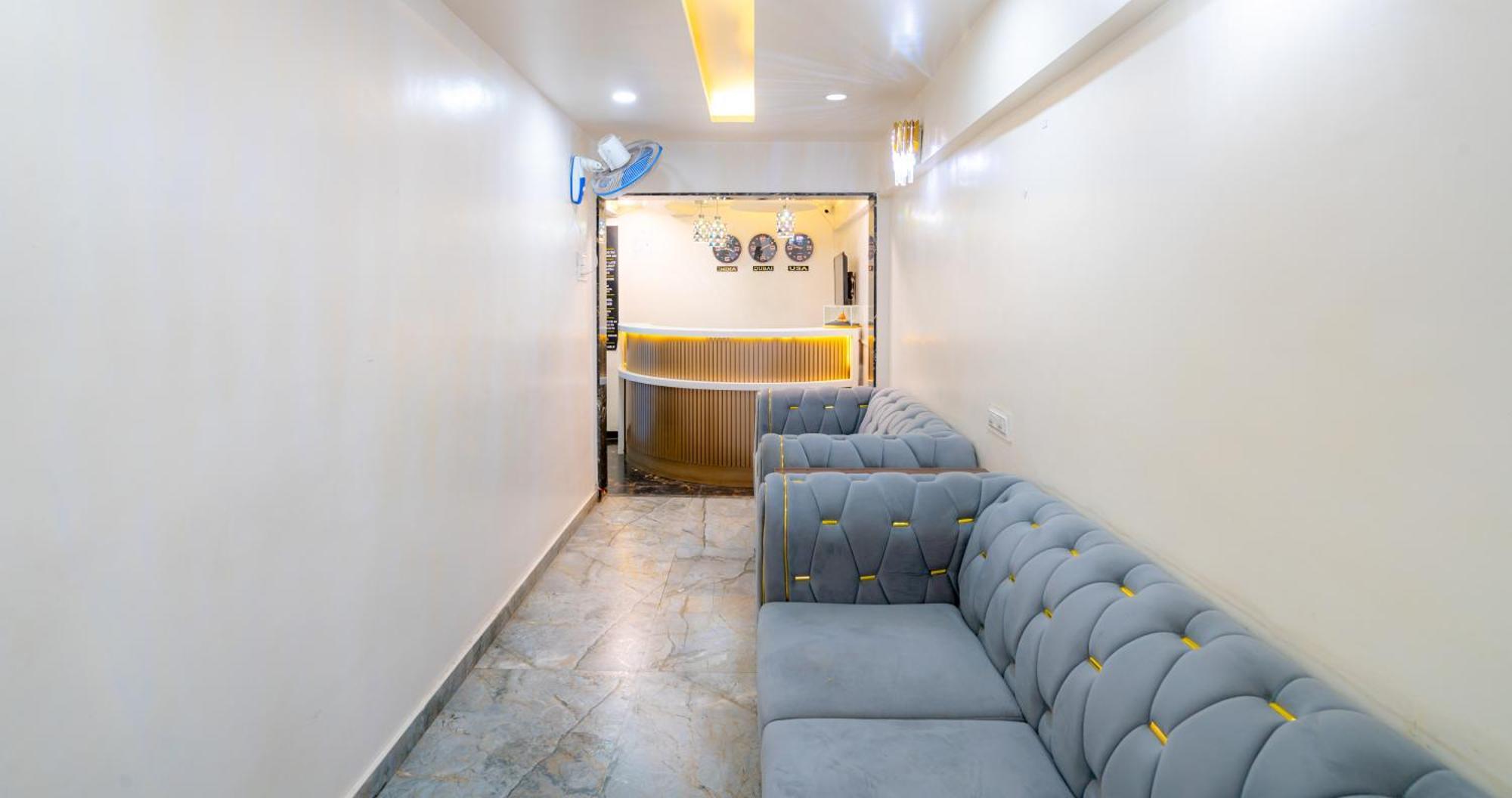 Treebo Trend The White Castle Hotel Pune Bagian luar foto
